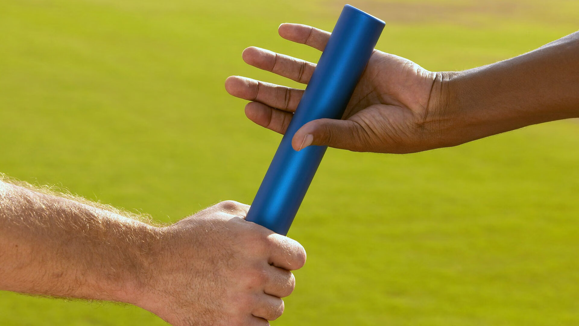 爱游戏中国官方登录入口网站-“科技革新：自动驾驶赛车引领未来趋势”，2020自动驾驶汽车挑战赛